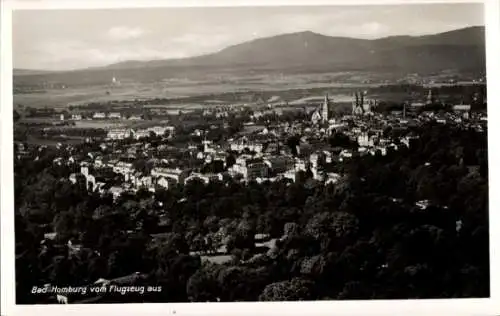 Ak Bad Homburg vor der Höhe Hessen, Luftaufnahme von  malerische Landschaft, Stadtansicht