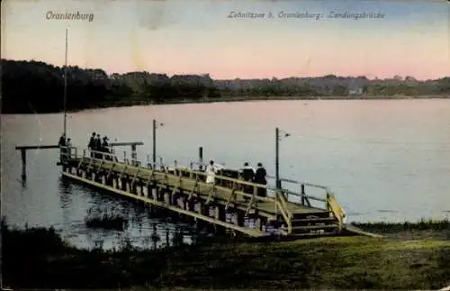 Ak Oranienburg in Brandenburg, Lehnitzsee, Landungsbrücke
