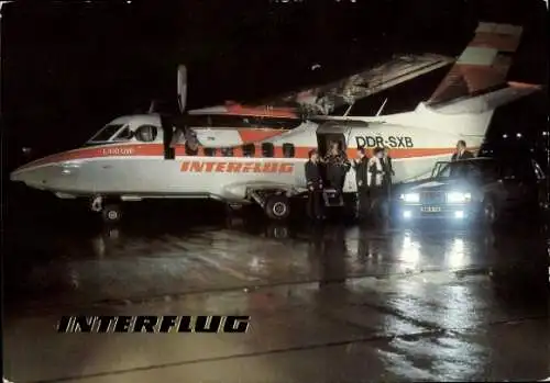 Ak Passagierflugzeug Interflug Kurzstreckenflugzeug L410, DDR SXB