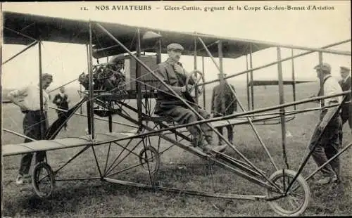 CPA Nos Aviateurs, Gleen-Curtiss, gagnant de la Coupe Gordon-Bennet d'Aviation