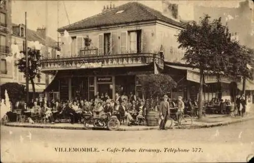 Ak Villemomble Seine Saint Denis, Café-Tabac Broussy, viele Personen an Tischen, Straßenansicht