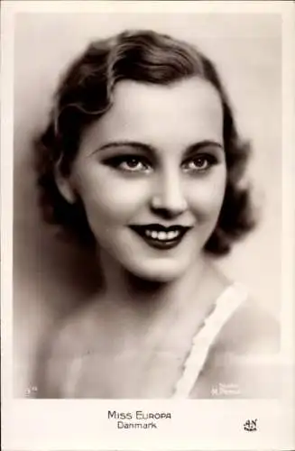 Sammelbild Die schönsten Frauen der Welt, Schönheitskönigin, Miss Europa 1932, Dänemark