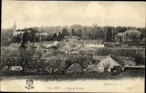 Ak Vallery Yonne, Vallerystadt, Landschaftsansicht, Kirche, landwirtschaftliche Gebäude