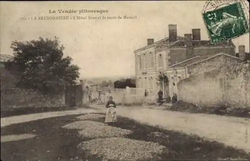 Ak La Bretonniere Vendee, Hotel Biret, Route de Mareuil