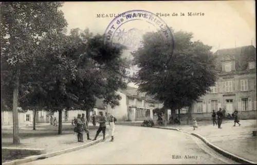 Ak Meaulne Allier, Platz der Mairie, Bäume, Straße, Menschen, Häuser