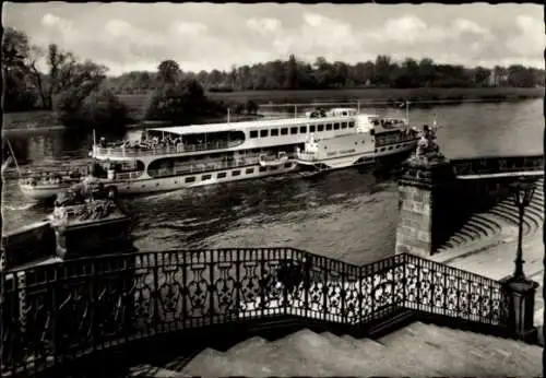 Ak Dresden Pillnitz, MS Ernst Thälmann,