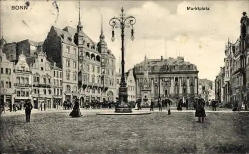 Ak Bonn am Rhein, Marktplatz,  Gebäude, Straßenlaterne, Menschen in n Gewändern