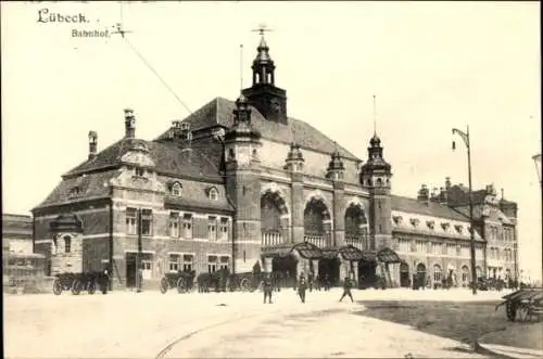 Ak Hansestadt Lübeck, Bahnhof   Architektur, längst vergangene Zeit, 