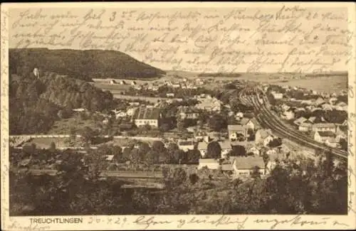 Ak Treuchtlingen im Altmühltal Mittelfranken, Landschaftsansicht, kleine Stadt, Bahngleise, Häuse