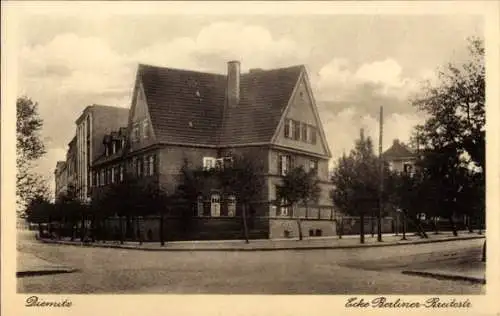 Ak Diemitz Halle an der Saale, Berliner Straße Ecke Breite Straße