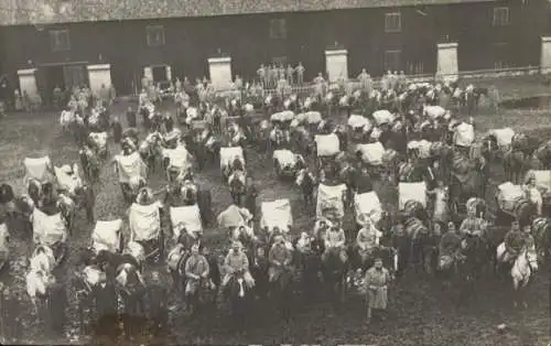 Foto Ak K. u. k. Gebirgsbäckerei, Soldaten