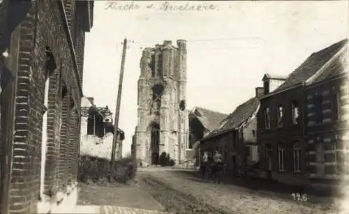 Foto Ak Becelaere Zonnebeke Zonnebecke Westflandern, Straßenpartie, Kriegszerstörung 1. WK
