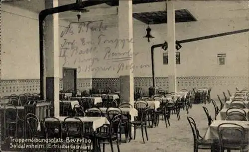 Ak Beverloo Beverlo Beringen Flandern Limburg, Erfrischungsraum, Truppenübungsplatz  Tische und S