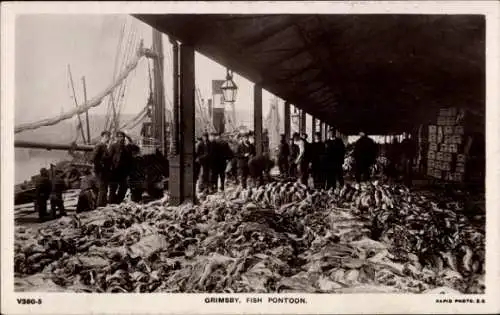 Foto Ak Grimsby Lincolnshire England, Fish Pontoon