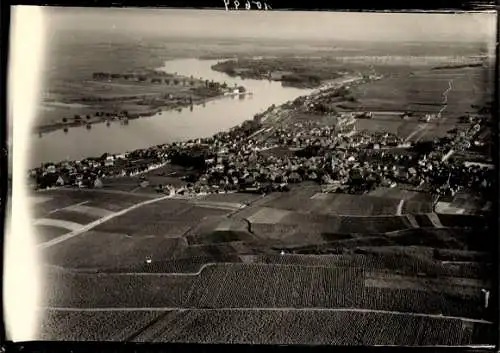 Foto Nierstein am Rhein, Fliegeraufnahme