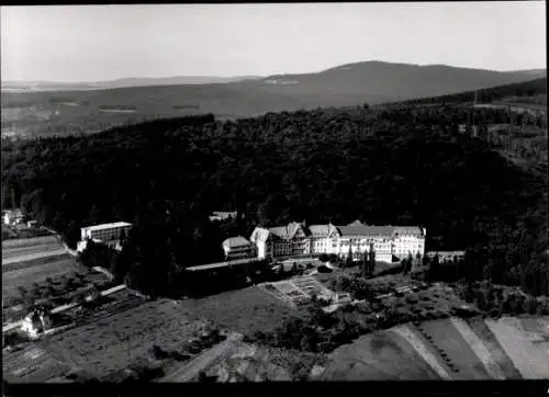Ak Ruppertshain Kelkheim im Taunus, Sanatorium  ein Luftbild.