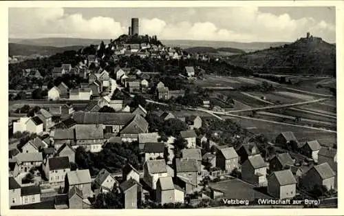 Ak Vetzberg Biebertal in Hessen, Aussicht auf das Dorf  Burg oben, viele Häuser