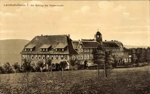 Ak Holzminden an der Weser, Landschulheim I, Gebäude, Natur, Landschaft