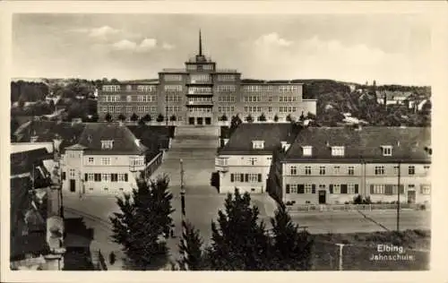Ak Elbląg Elbing Westpreußen, Jahnschule, Gebäude, Bäume, Straße, keine Personen