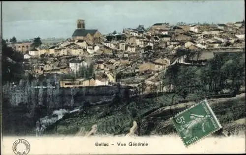 Ak Bellac Haute Vienne, Aussicht auf  Kirchturm, ländliche Umgebung, Poststempel