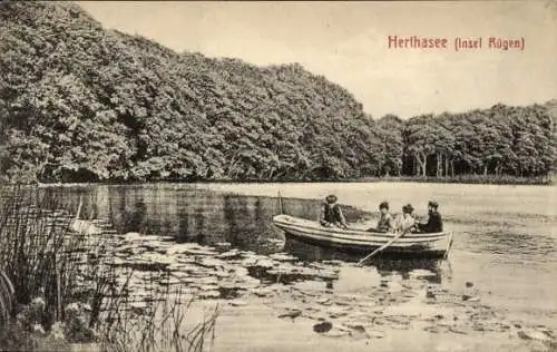 Ak Stubbenkammer Sassnitz auf Rügen, Herthasee, Ruderboot