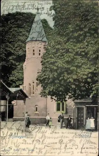 Ak Nijmegen Gelderland, Valkhof, r Turm, Bäume, Menschen, 