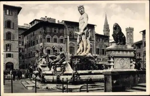 Ak Firenze Florenz Toscana, Fontana del Nettuno, Piazza Signoria, Menschliche Figuren, Gebäude