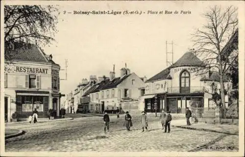 CPA Boissy Saint Léger Val de Marne, Place et Rue de Paris