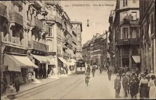 Ak Strasbourg Straßburg Elsass Bas Rhin,  Rue de la Mésange, Straßenansicht,  Architektur, Mensch