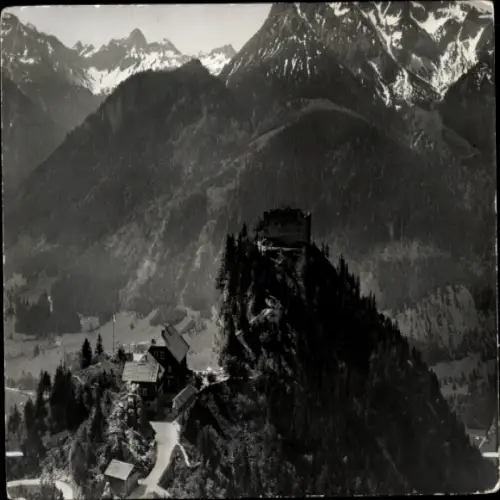 Foto Pfronten im Allgäu Bayern, Burg Falkenstein, Fliegeraufnahme