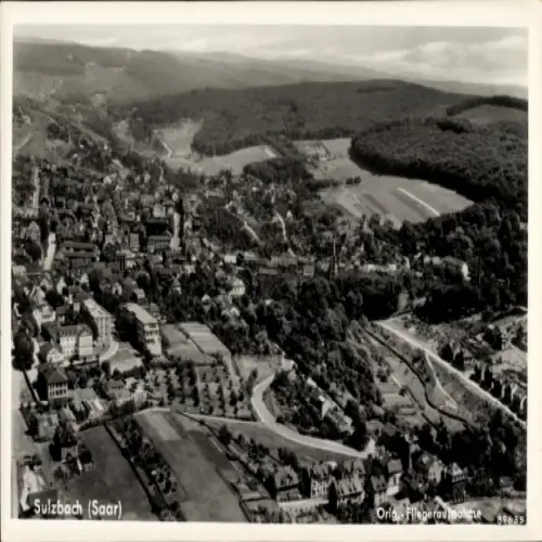 Ak Sulzbach im Saarland, Luftaufnahme von Sulzbach, Landschaft, Stadtansicht, 1937