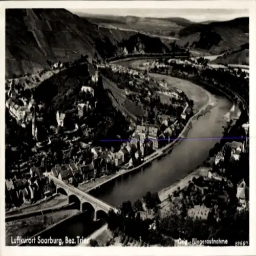 Ak Saarburg an der Saar Bezirk Trier, Luftkurort  Fliegeraufnahme, mosel, Brücke, Häuser