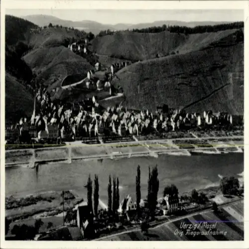 Ak Uerzig Ürzig an der Mosel, Fliegeraufnahme
