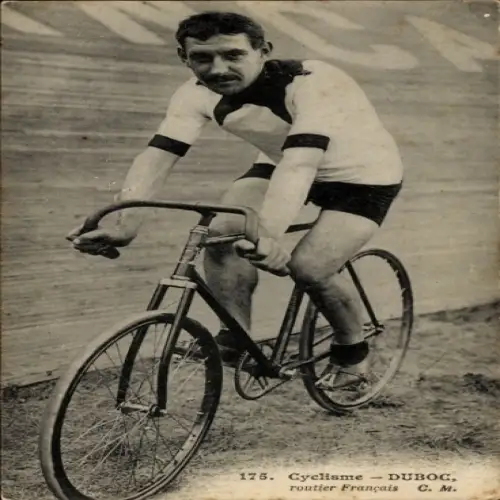 Ak Radrennsport, Radrennfahrer Duboc, französischer Straßenfahrer, Radrennbahn