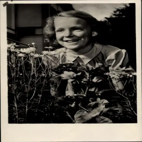 Ak Prinzessin Irene der Niederlande, Portrait, 1949