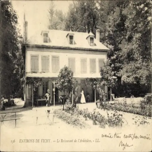 Ak Vichy Allier, Restaurant de l'Ardoisière, Garten, Menschen in r Kleidung
