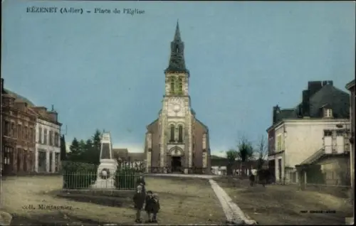 Ak Bézenet Allier, Place de l'Eglise, Denkmal