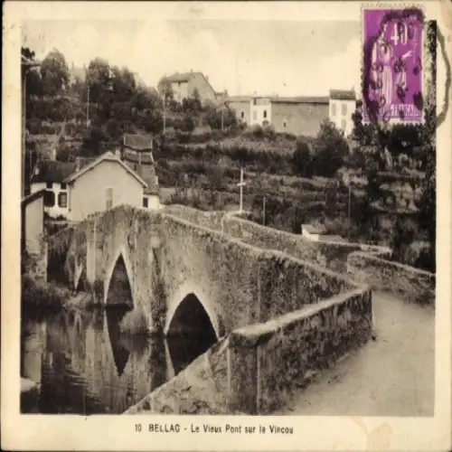 Ak Bellac Haute Vienne, Alter Steinbrücke, ruhige Landschaft, Fluss, zwei Häuser