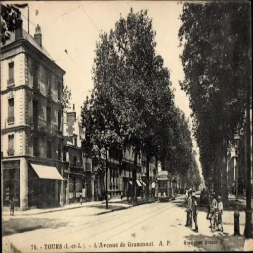 Ak Tours Indre et Loire, Avenue de Grammont, alte Straßenansicht, Gebäude, Straßenbahn