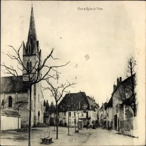 Ak Virieu le Grand Ain, Platz und Kirche von   Architektur, Bäume, Häuser