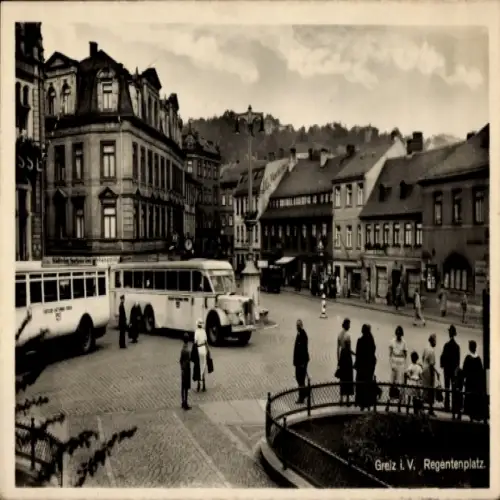 Ak Greiz im Vogtland Thüringen, Regentenplatz,  Gebäude, Bus, Passanten, Stadtansicht