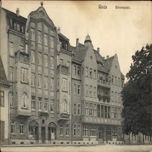 Ak Weida in Thüringen, Vorderansicht eines Gebäudes, Wilhelmsplatz, alte 