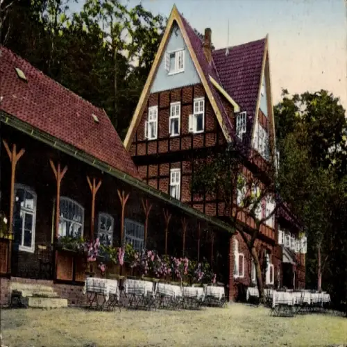 Ak Nienburg an der Weser, Fachwerkhaus, Pension, Blumendekor, bewaldete Umgebung