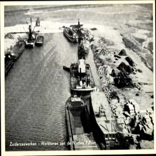 Ak Harderwijk Gelderland, Zuiderzeewerken, Werkhaven, Neue Polder, Hafenanlagen, Schiffe