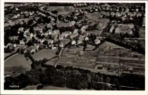 Ak Herford in Westfalen, Luftaufnahme von  Grundstücke,  Gebäude
