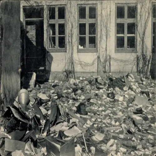 Ak Pisz Johannisburg Ostpreußen, Kriegszerstörung im Beermann'schen Geschäft, 1. WK