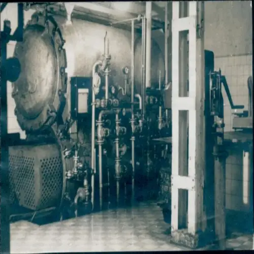 Foto Konservenfabrik Carl Schäfer Potsdam, Waisenstraße 48, heute Dortustr., Kesselanlage