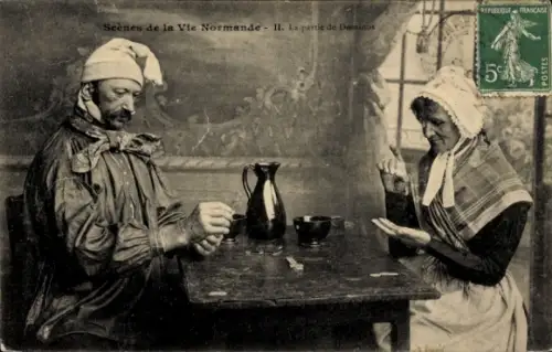 CPA En Normandie, La Partie de Dominos