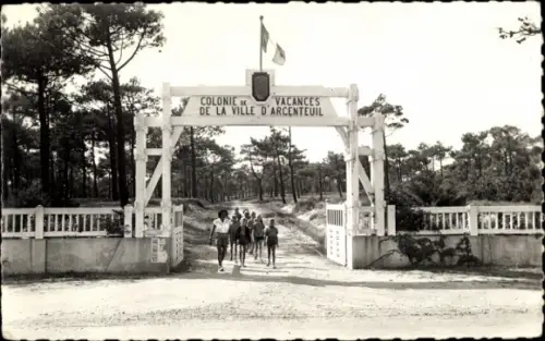 Ak St Hilaire de Riez Vendee, Colonie de Vacances de la Ville d'Argenteuil, Entree principale