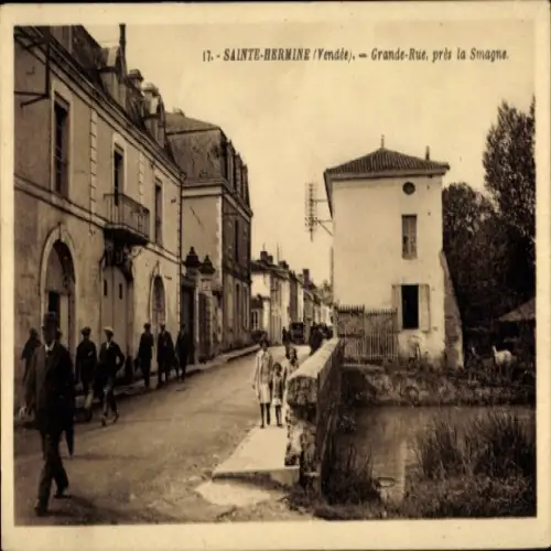 Ak Sainte Hermine Vendee, Grande-Rue, pres la Smagne